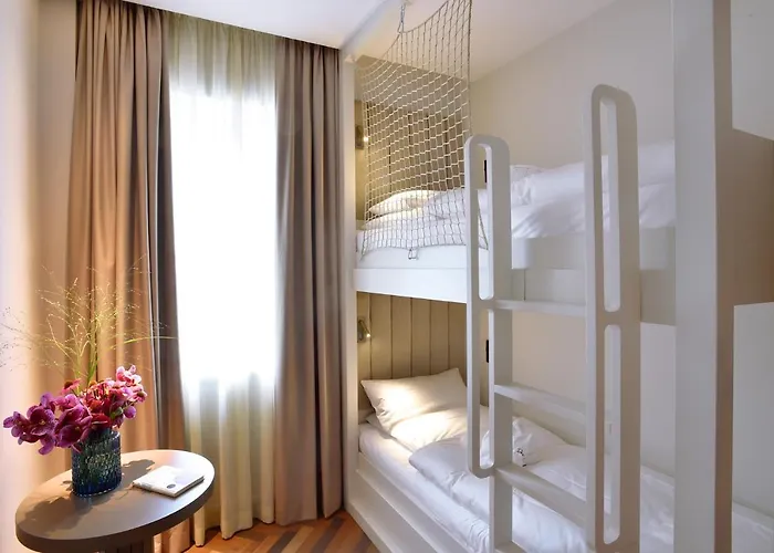 Das James Фленсбург